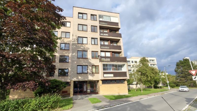 3+1, Pod Strání , Hradec Králové Třebeš, 80 m² - 1