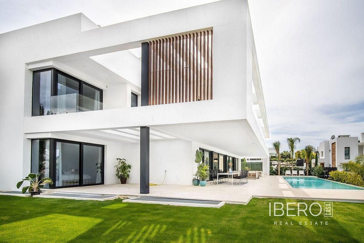 Prodej rodinný dům - Nueva Andalucía, ES, 497 m² - 5