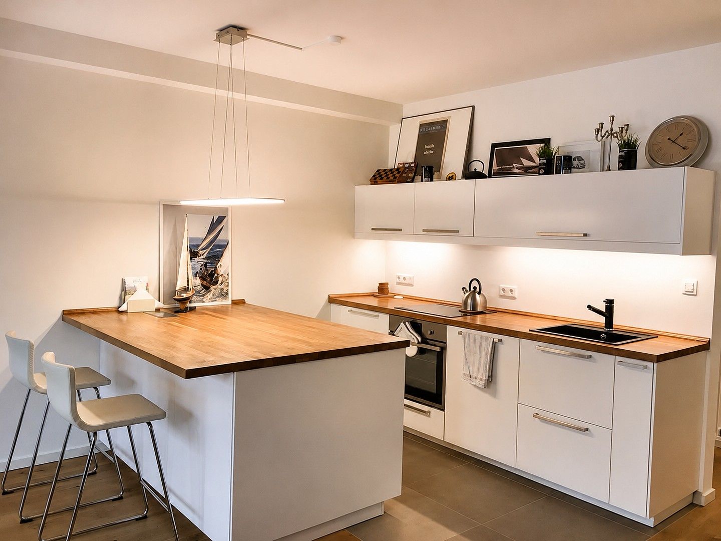 Prodej byt 2+kk - Am Wall 86 Bremen Mitte Bremen 28195, 67 m² - 5