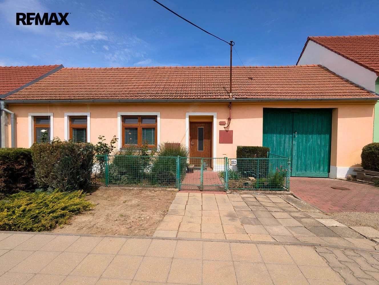 Rodinné domy, Trstěnice, okres Znojmo, 93 m² - 2
