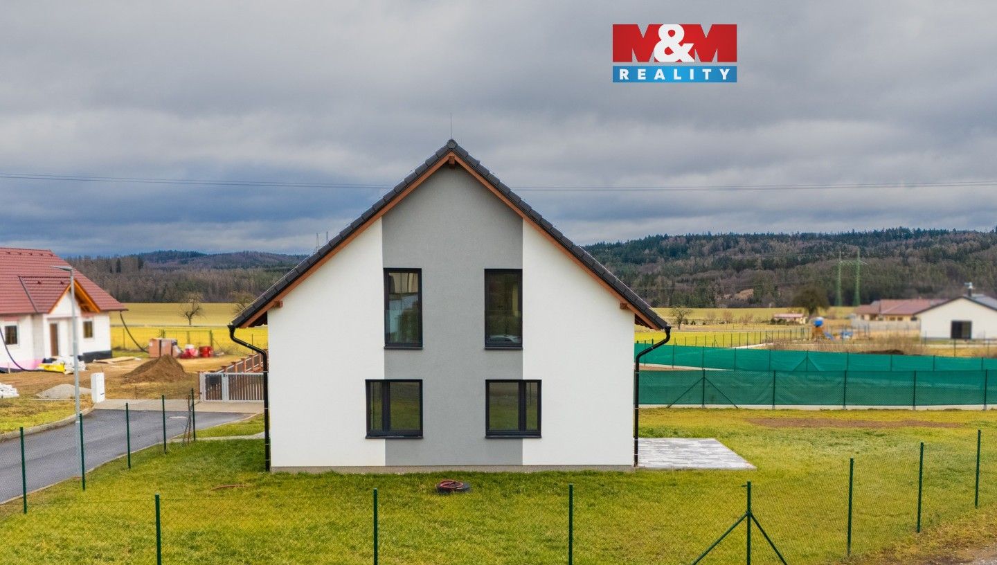 Rodinné domy, Drhovy, 140 m²