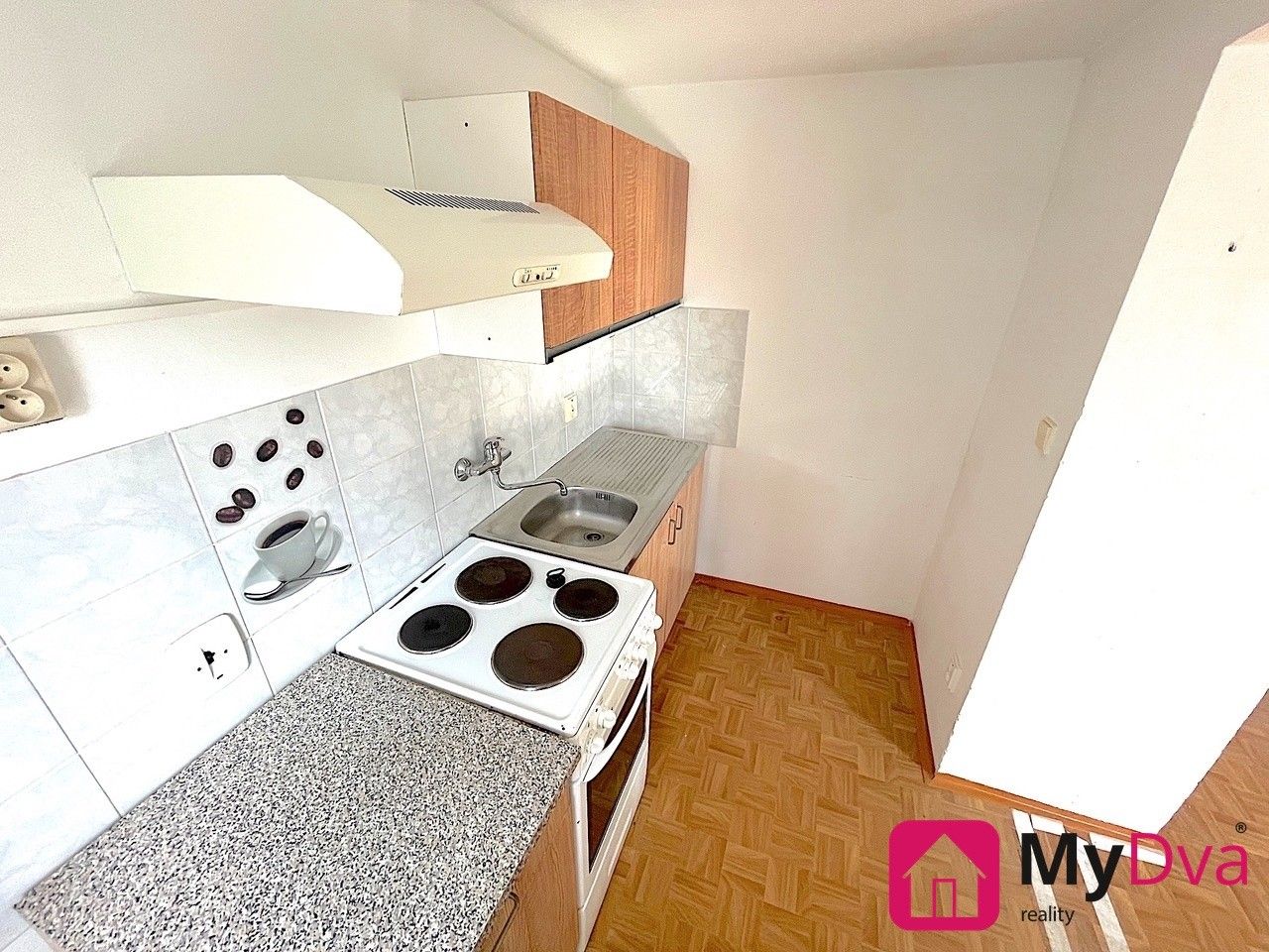 1+1, Nový Šaldorf, Nový Šaldorf-Sedlešovice, 29 m²