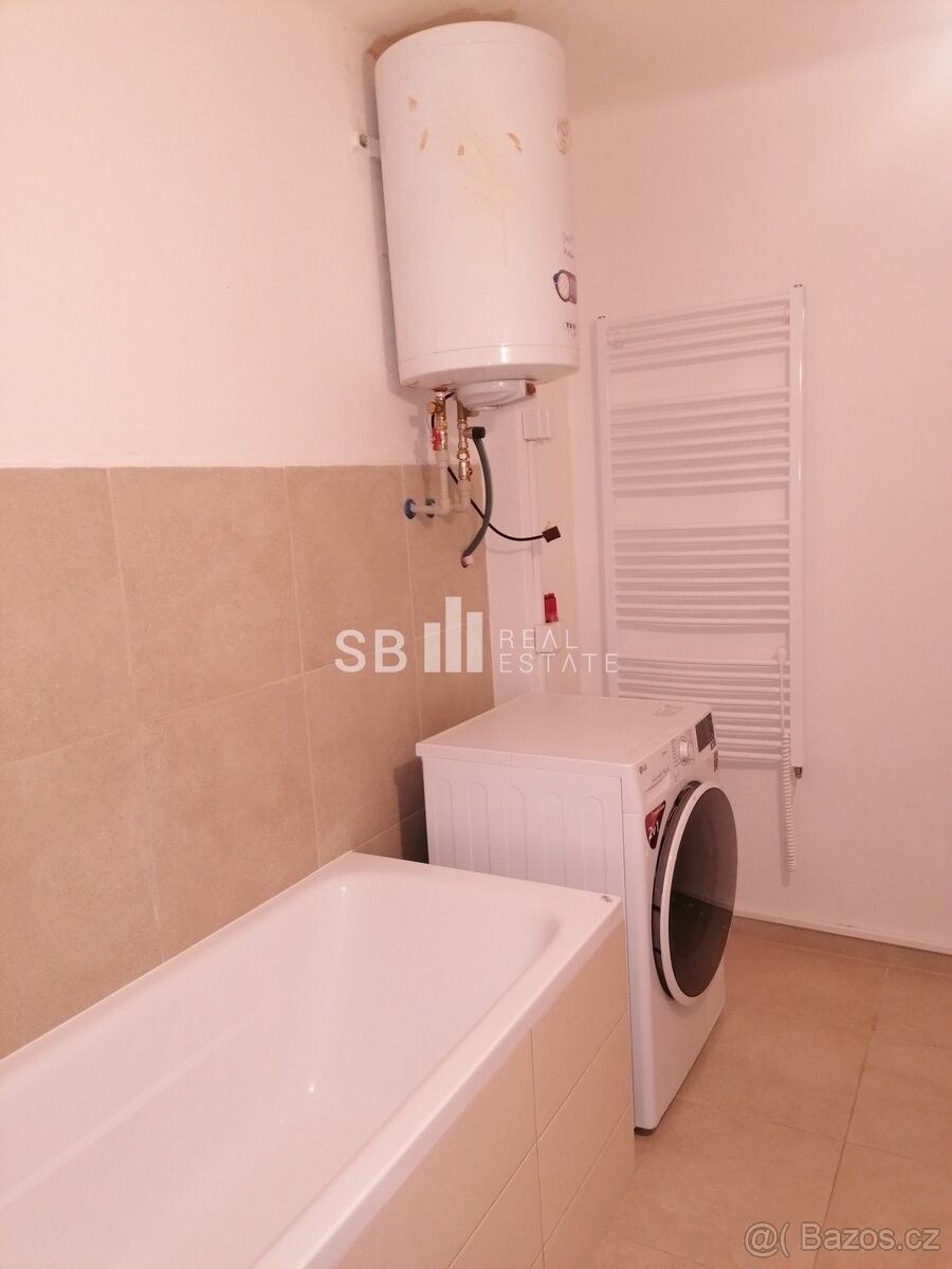 Prodej rodinný dům - Litenčice, 768 13