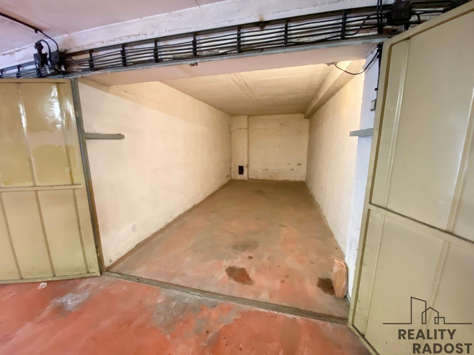 Garáže, Heyrovského, Olomouc, 13 m²