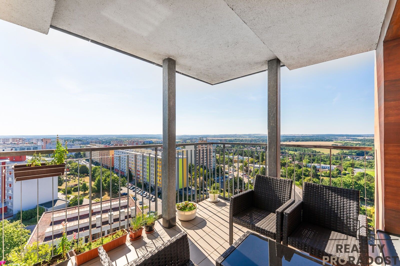 3+kk, Nad přehradou, Praha Horní Měcholupy, 80 m² - 1