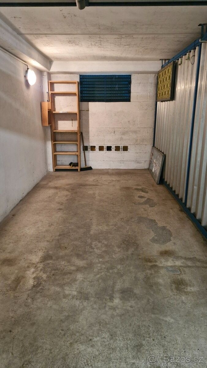 Pronájem garáž - Olomouc, 779 00
