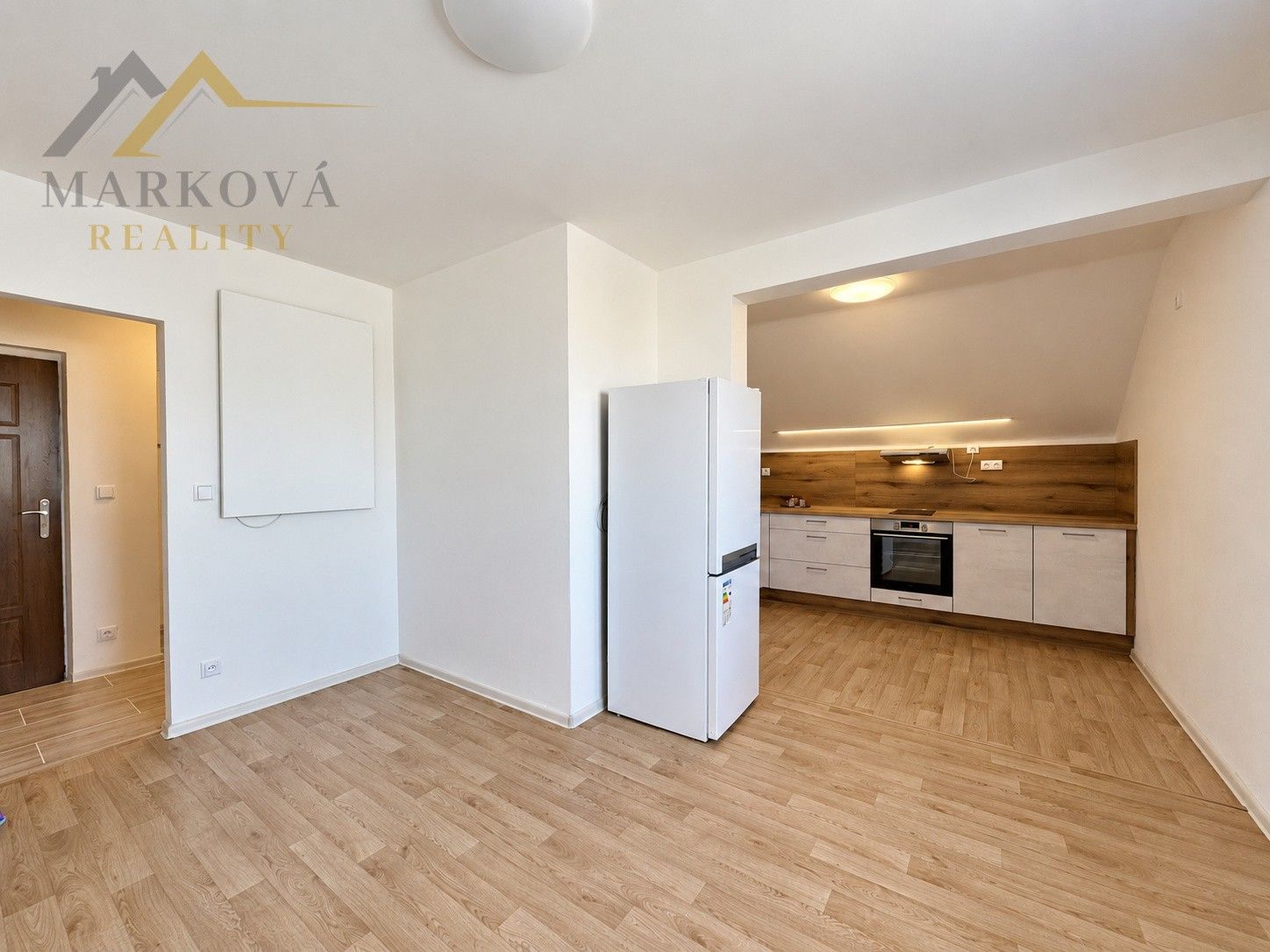 Byt 2+kk · 59 m² · Čížkrajice - 3