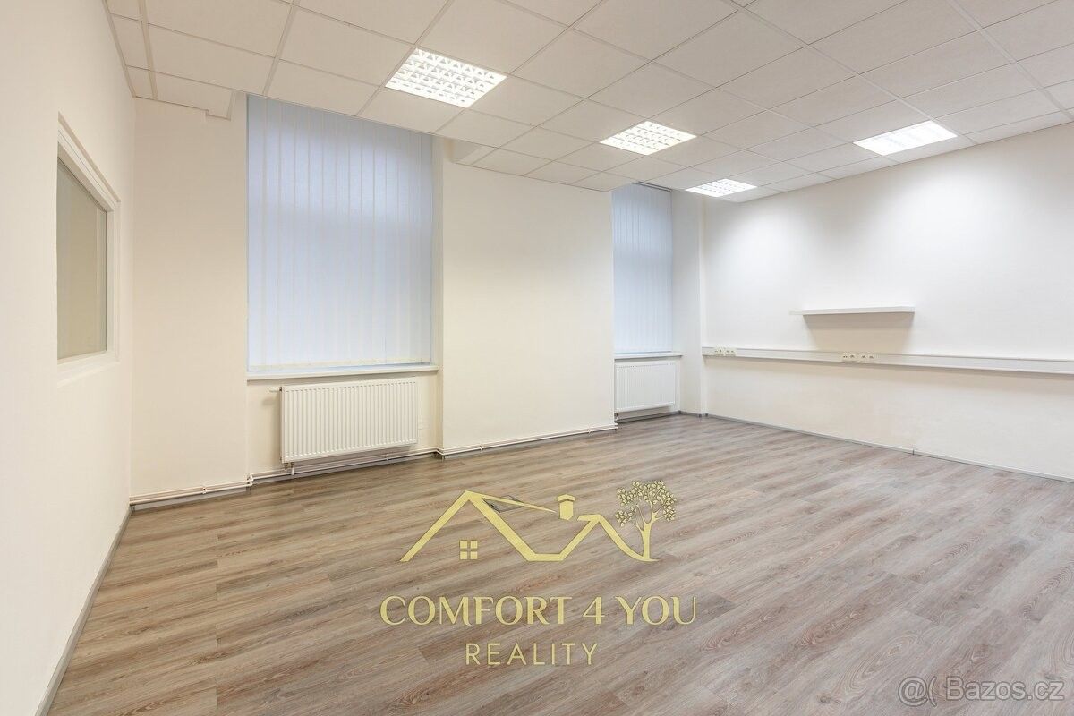 Kanceláře, Znojmo, 669 02