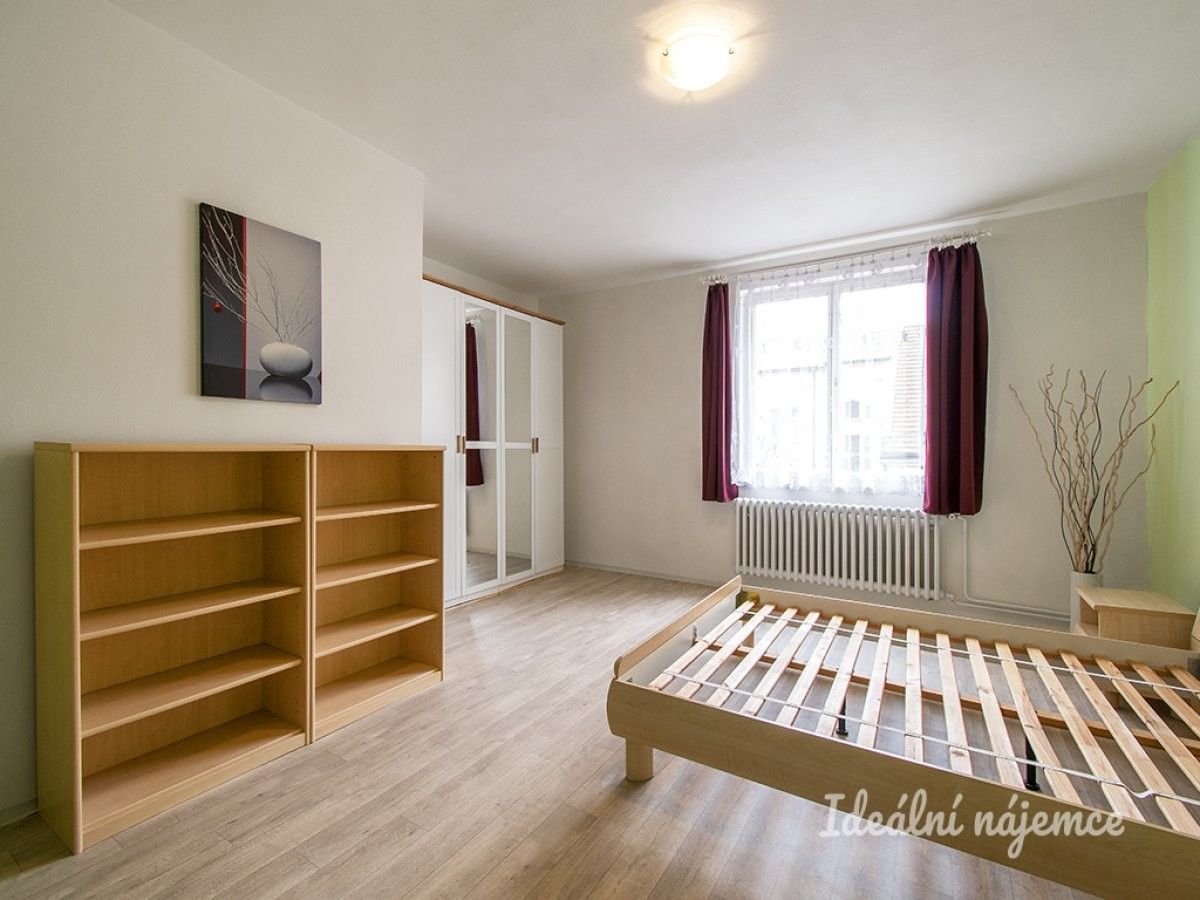 Byt 2+1 · 75 m² · Jagellonská, Praha - 4