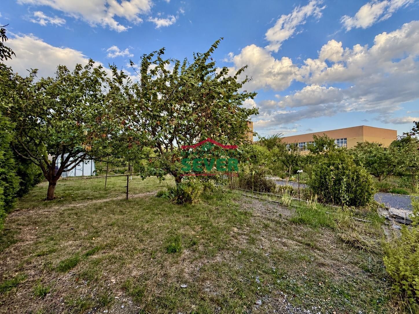 Zahrada · 338 m² · Na Průhoně, Chomutov - 4