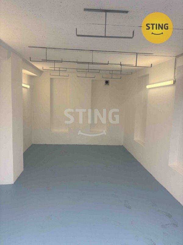 Garáže, Mělník, 21 m²