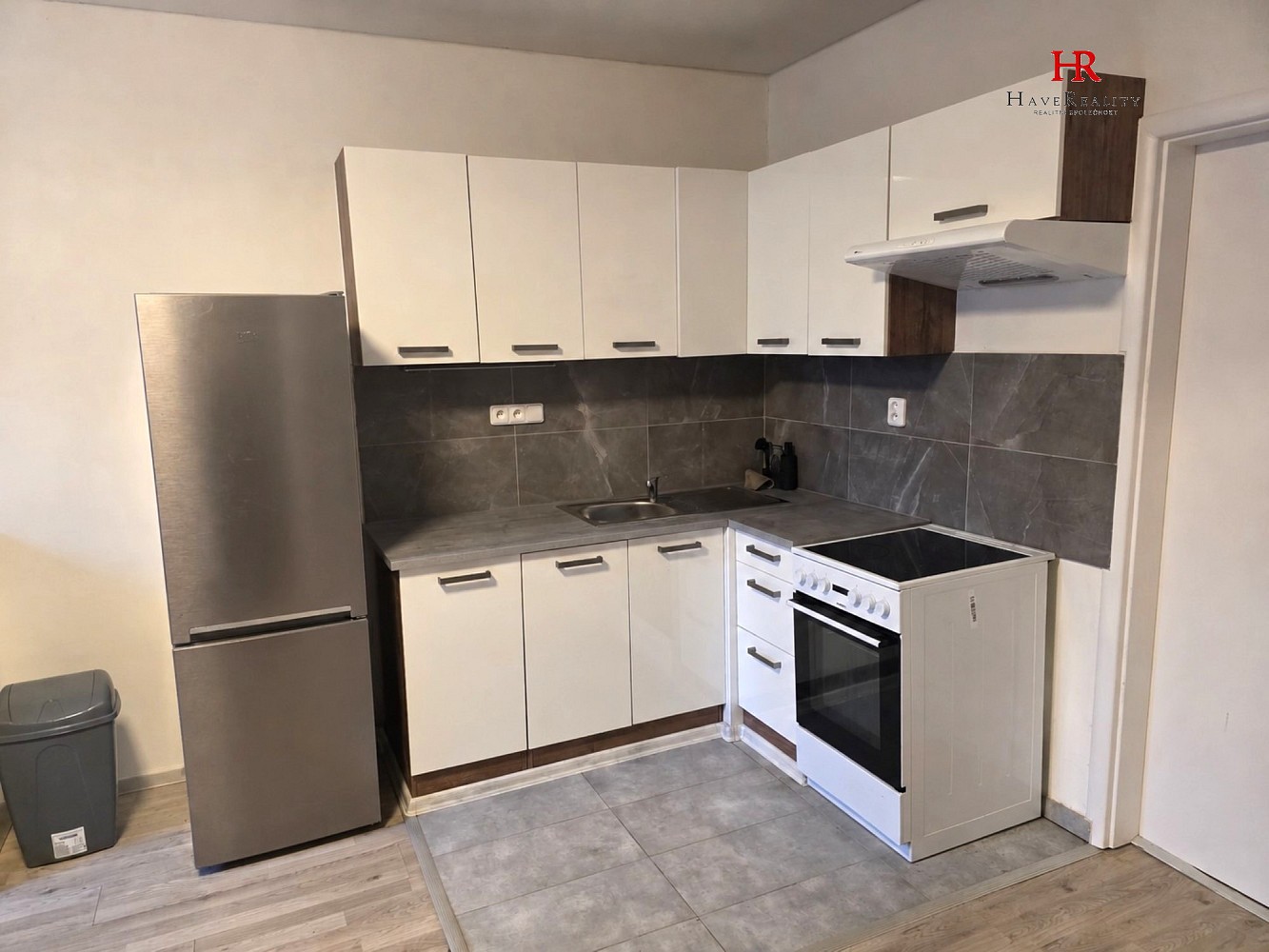 Pronájem byt 1+kk - Cihlářská, Hostivice, okres Praha-západ, 56 m² - 2