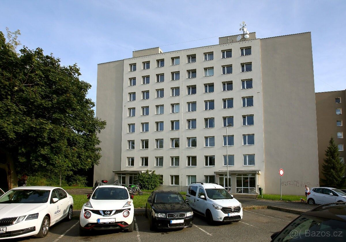 Prodej byt - Odolena Voda, 250 70