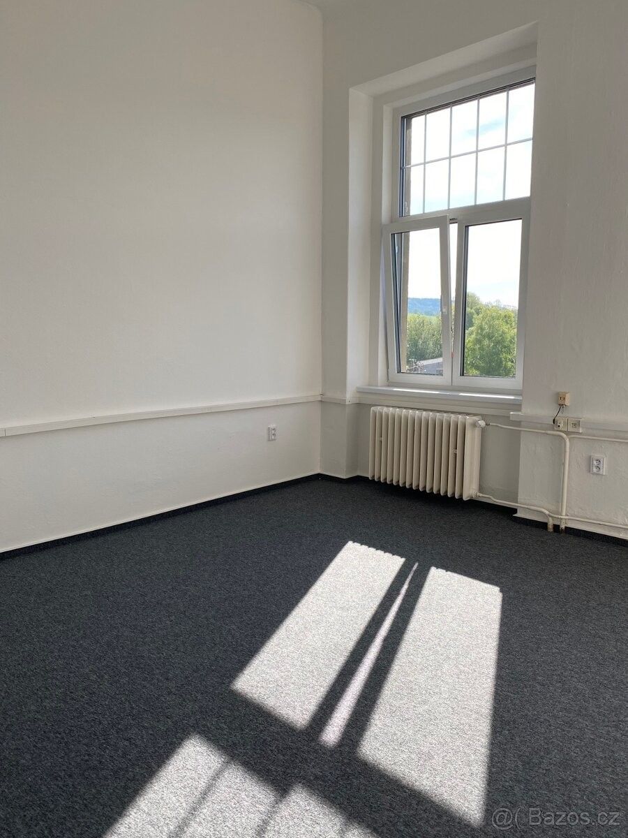 Pronájem kancelář - Liberec, 463 11