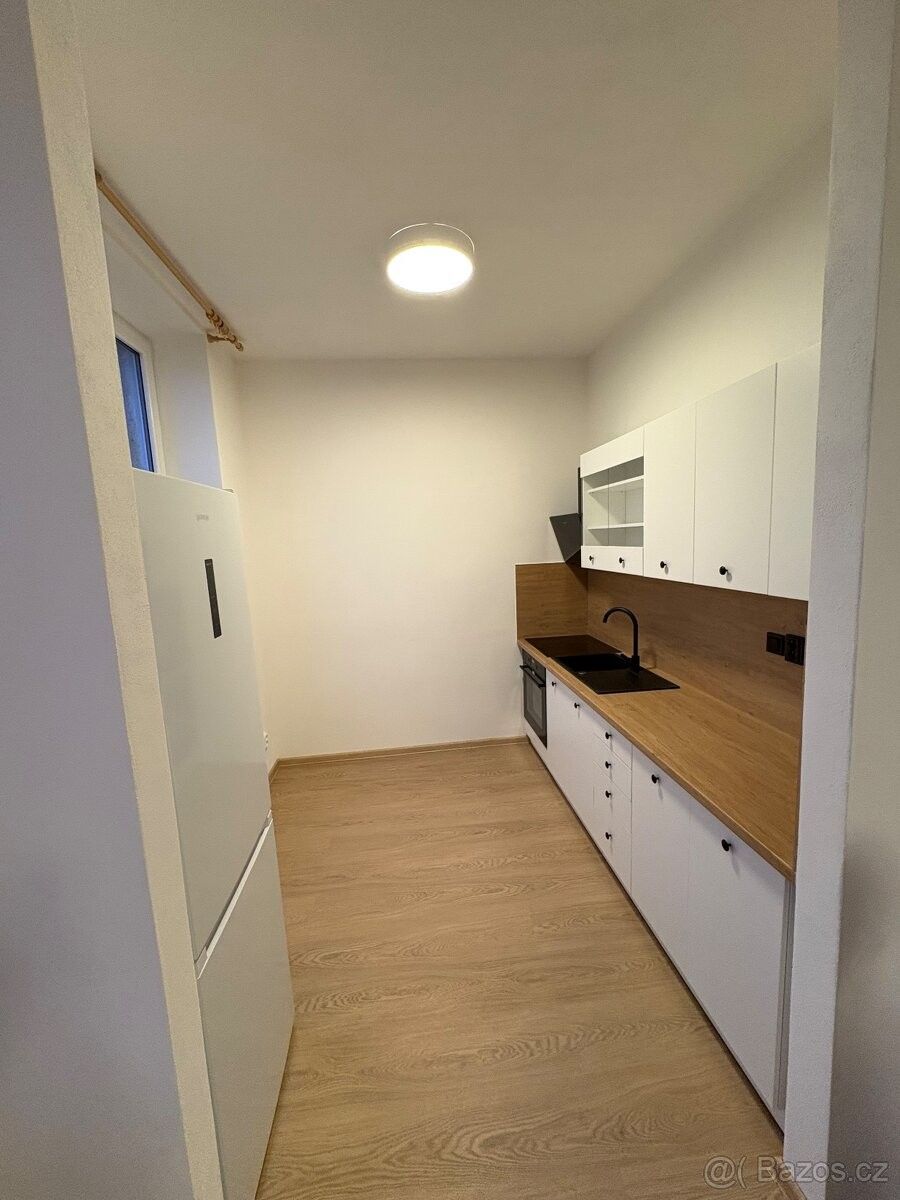 Byty, Znojmo, 669 02