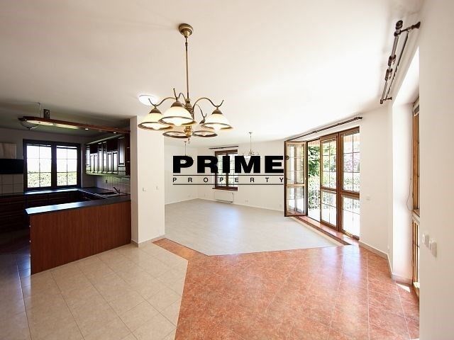 Rodinné domy, Druhého odboje 349, Praha Nebušice, 390 m² - 2