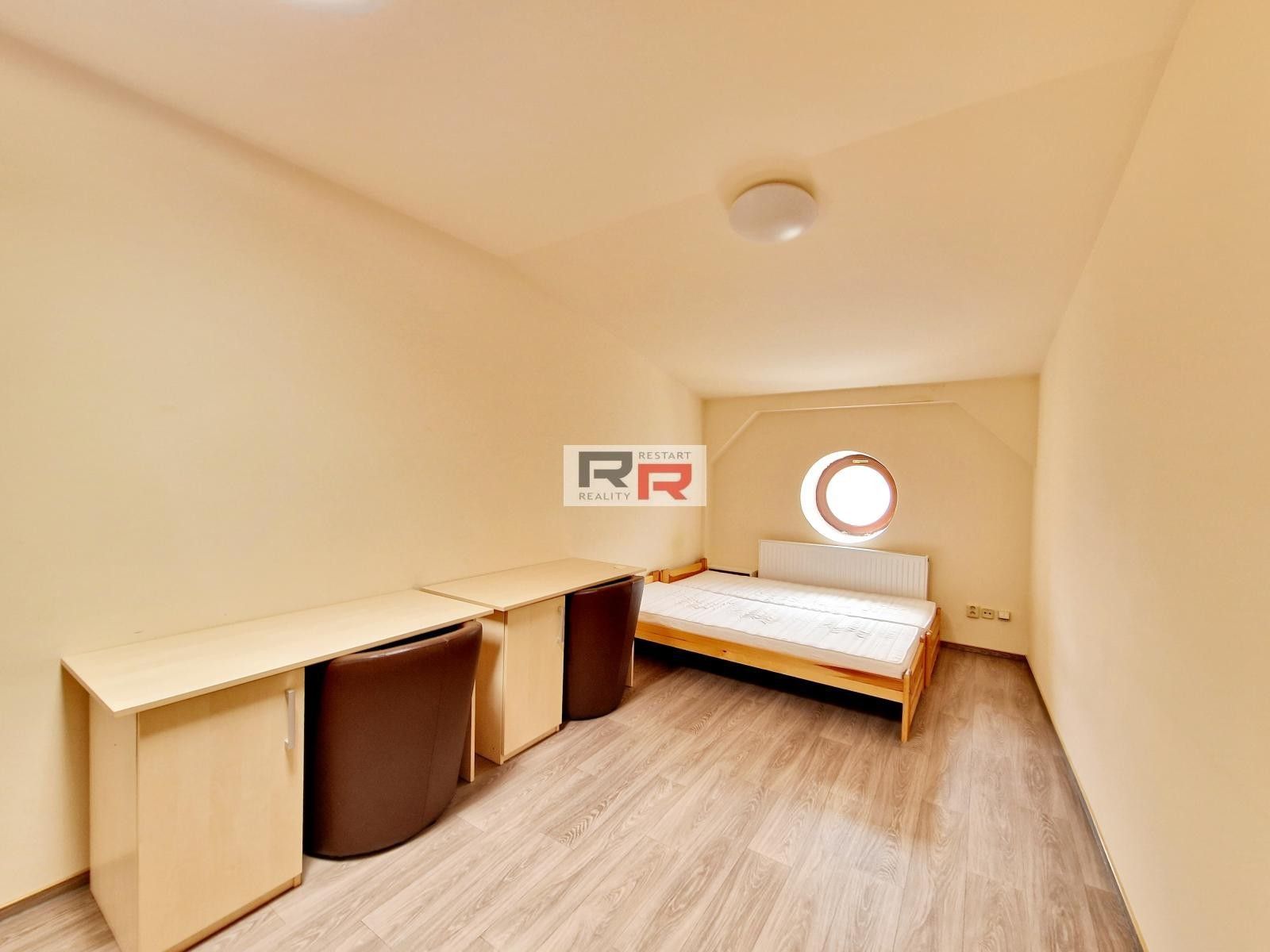 Pronájem byt - 8. května, Olomouc, 17 m²