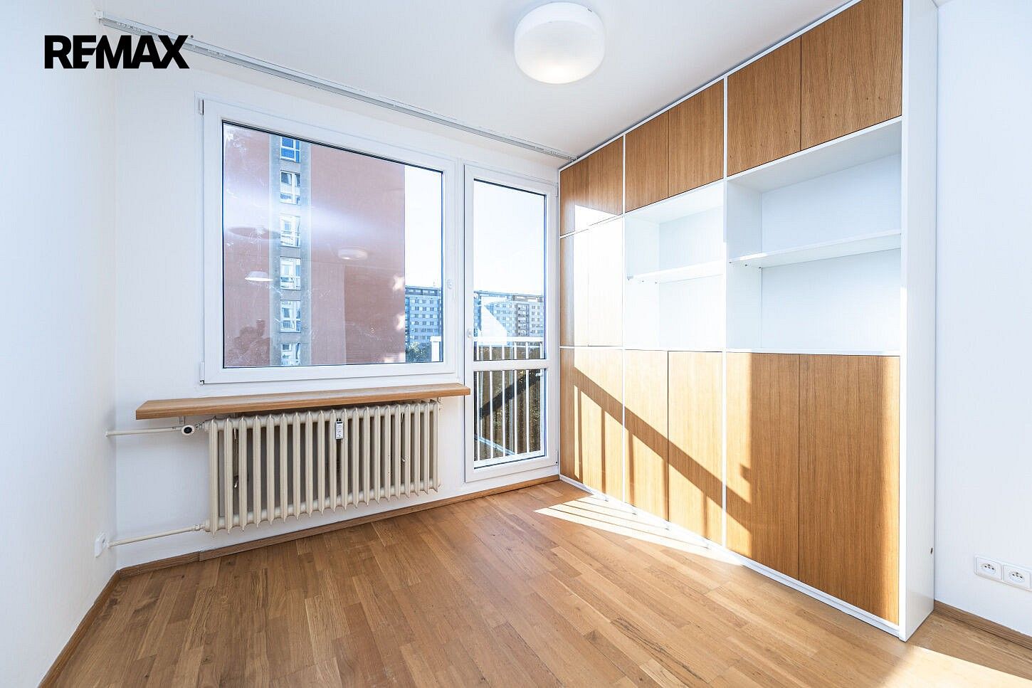 Pronájem byt 2+kk - Hrubého, Praha 8 - Kobylisy, 43 m² - 2