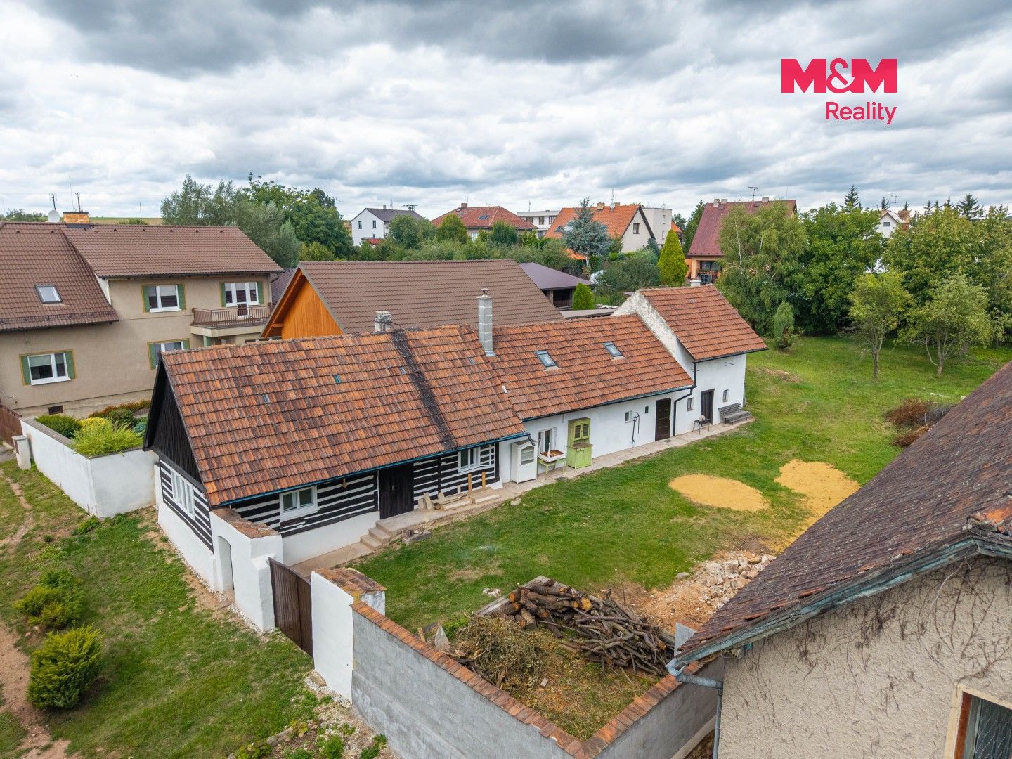 Rodinné domy, Masarykovo nám., Lužná, 165 m² - 2
