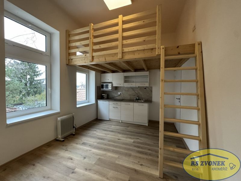 Pronájem byt 1+kk - Horní, Kvasice, 21 m²