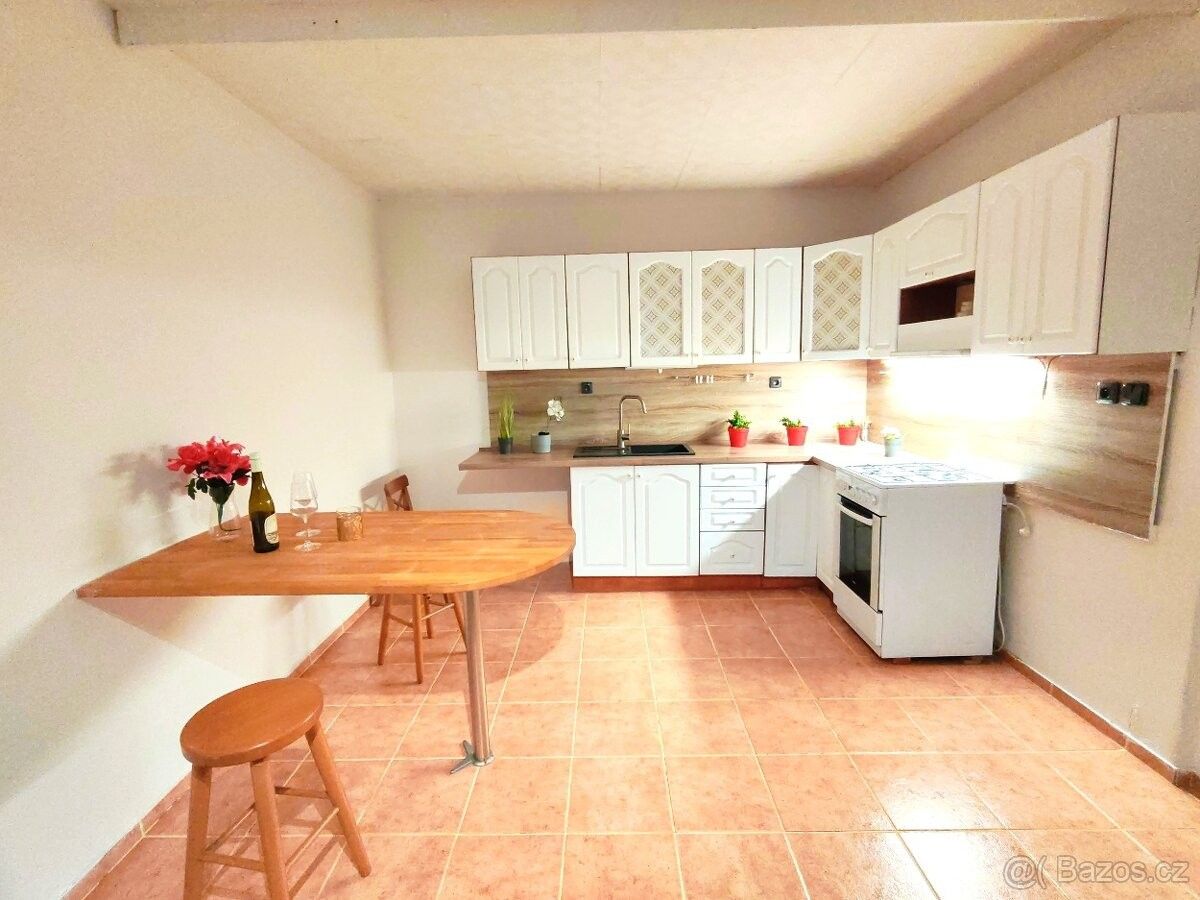 Byty, Ostrava, 702 00