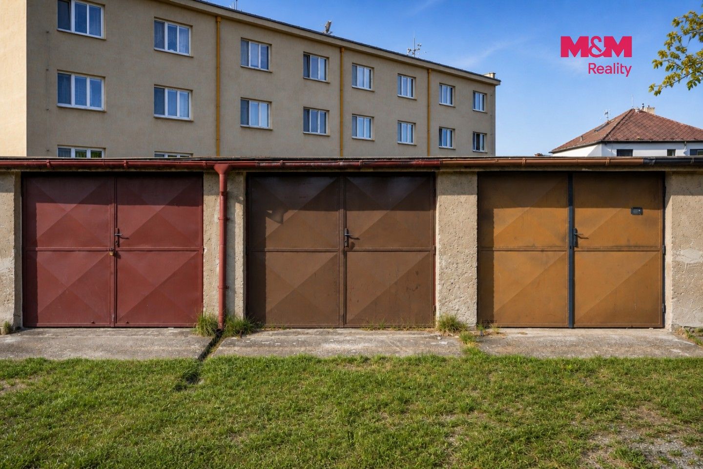 Garáže, Školní, Pardubice, 18 m² - 2