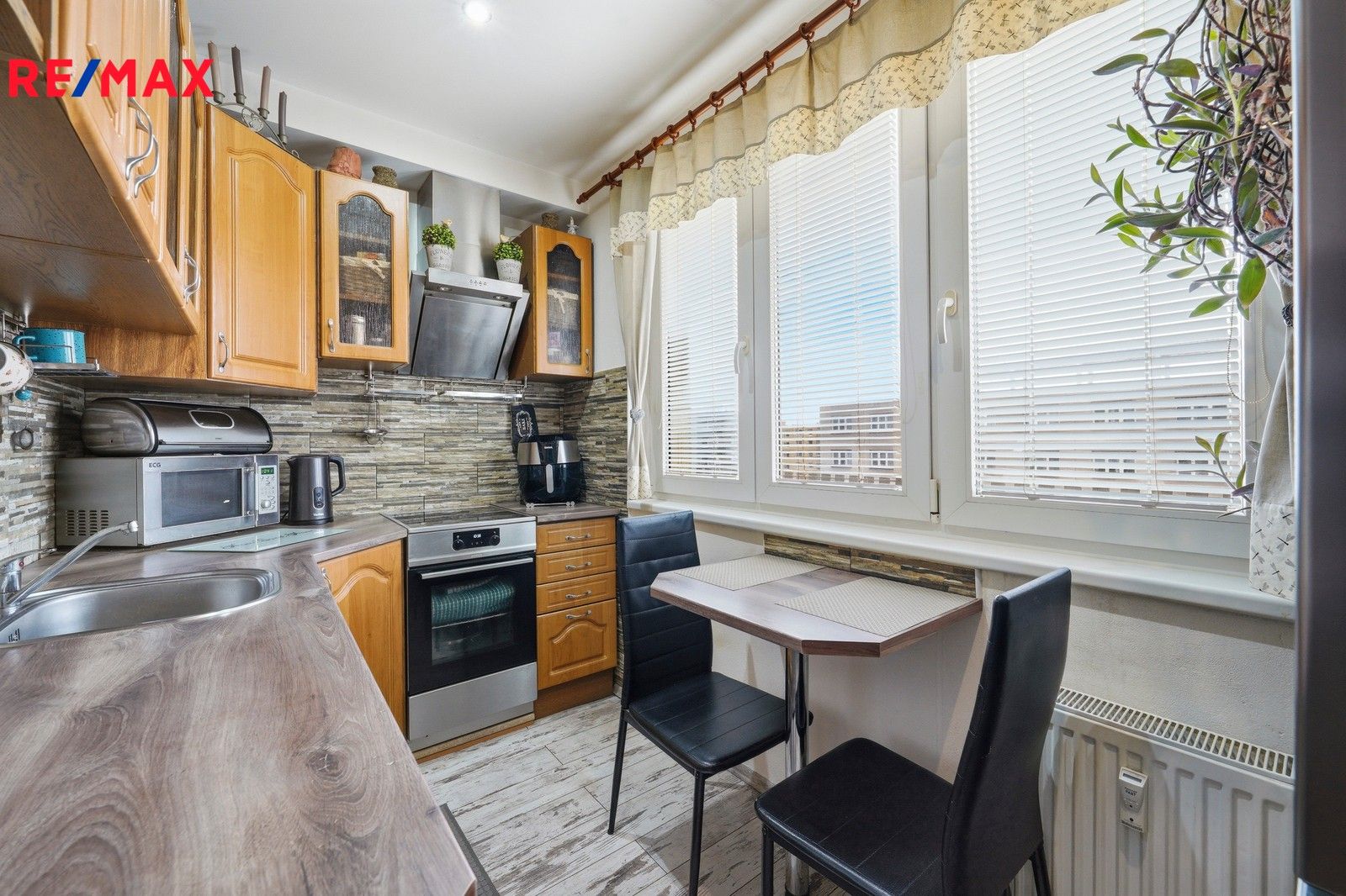 Prodej byt 2+1 - Chomutovská 1252, Kadaň, 53 m²