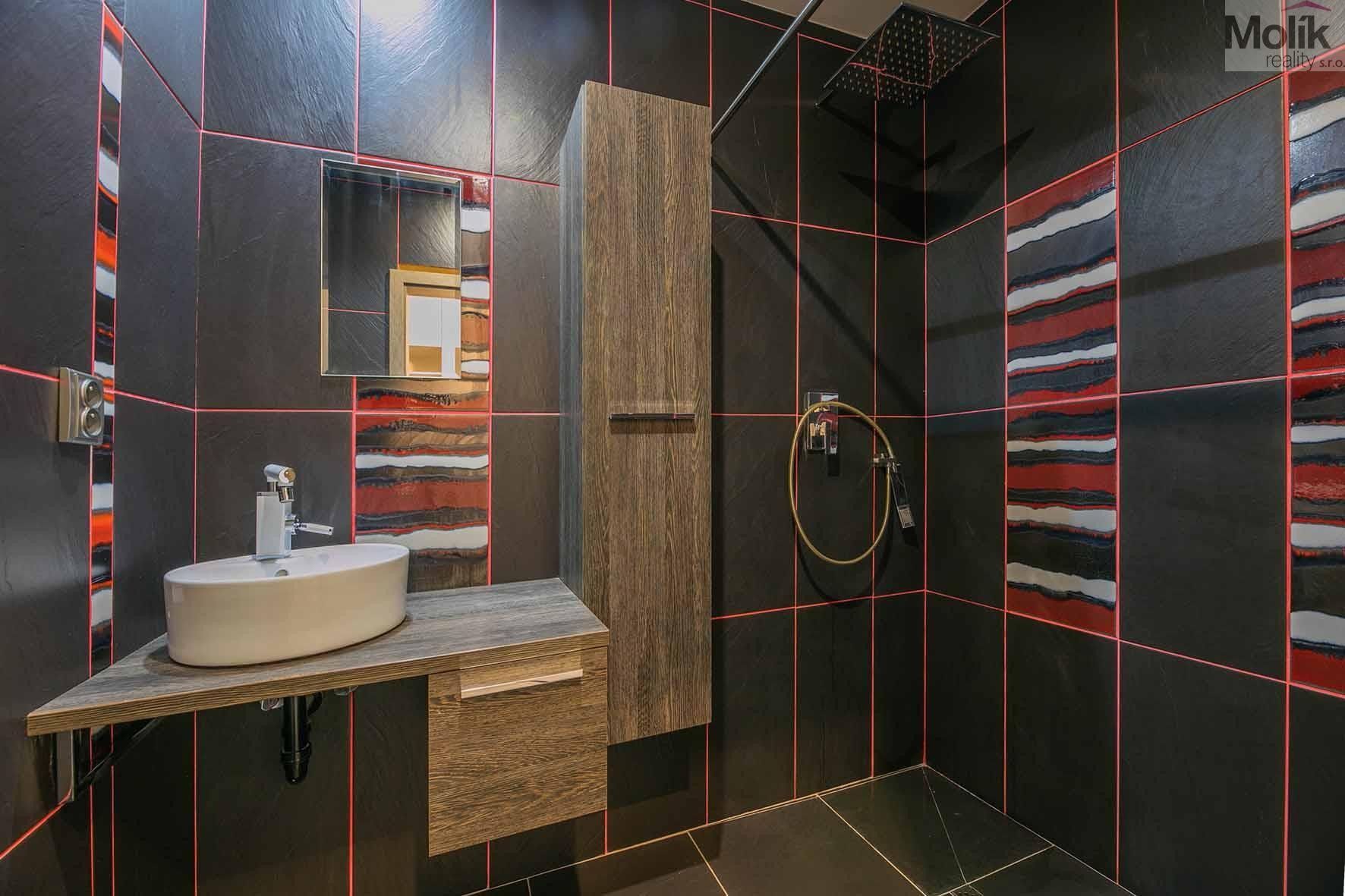 Byt 2+1 · 49 m² · Bezručova, Jirkov - 3