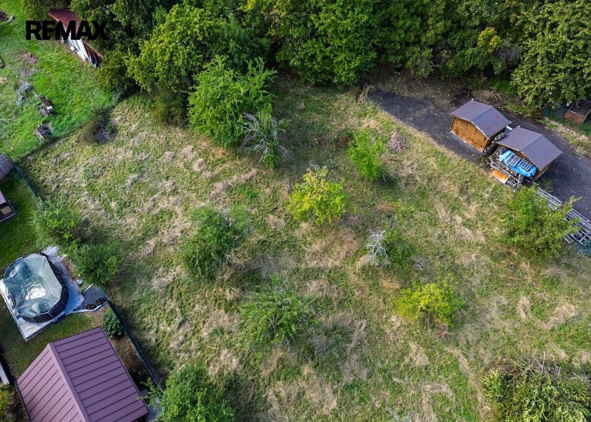 Prodej pozemek pro bydlení - Jirkov, 1 017 m² - 2