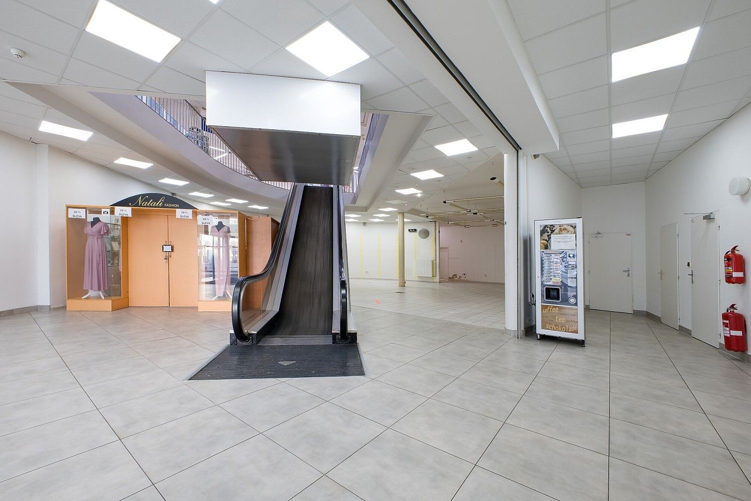 Obchodní prostory, Uherské Hradiště, Zlínský kraj, 209 m² - 1