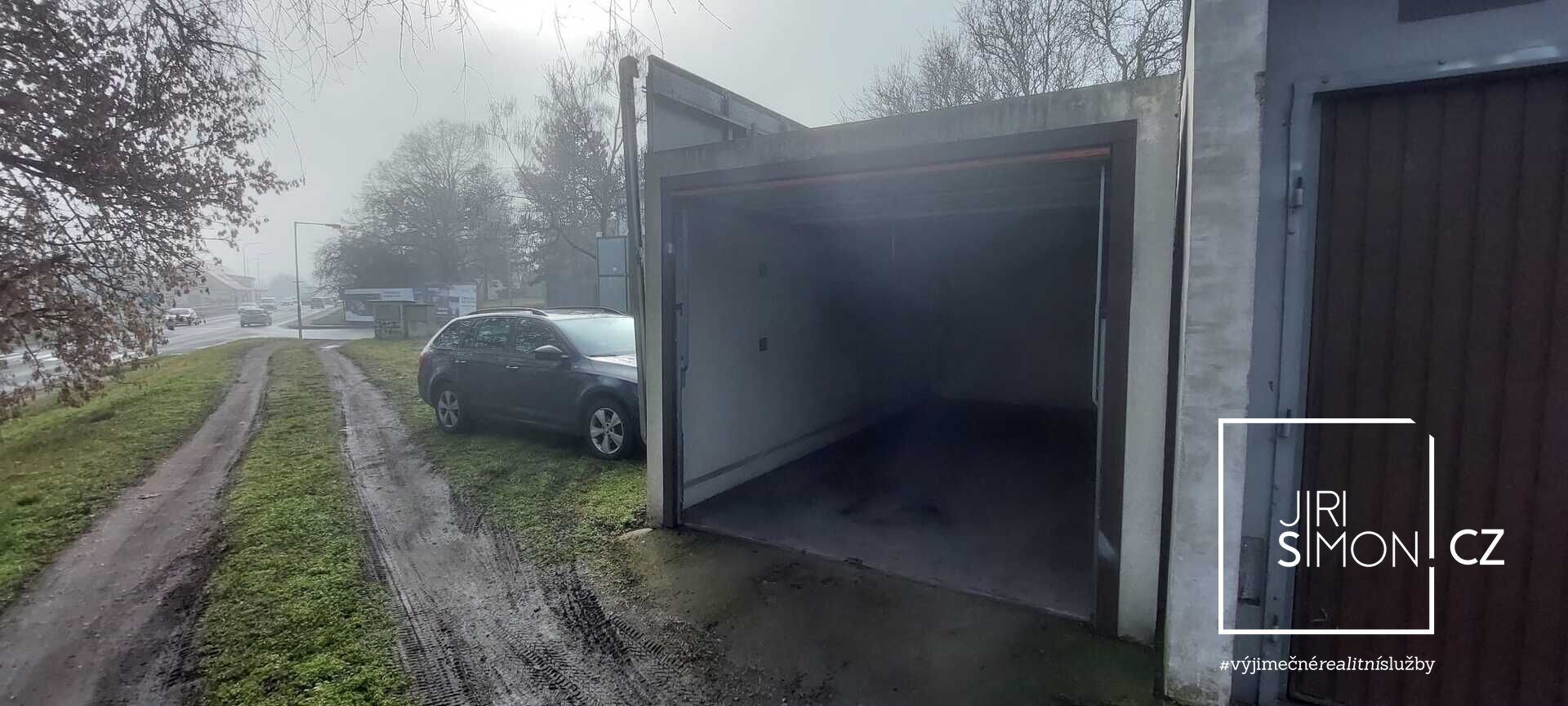 Pronájem garáž - Kpt. Jaroše, Mělník, 16 m²