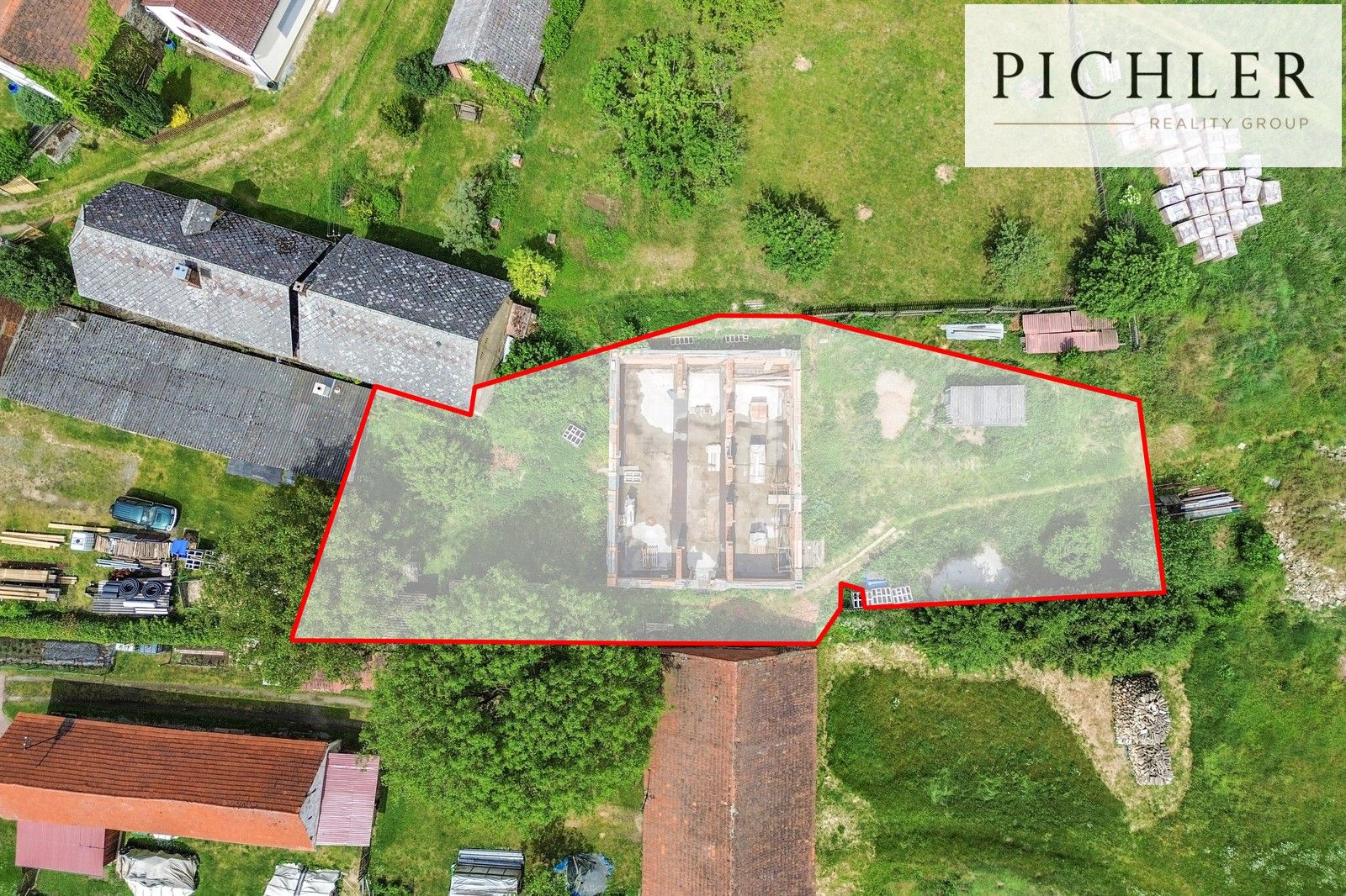 Prodej rodinný dům - Bujesily, 194 m² - 2