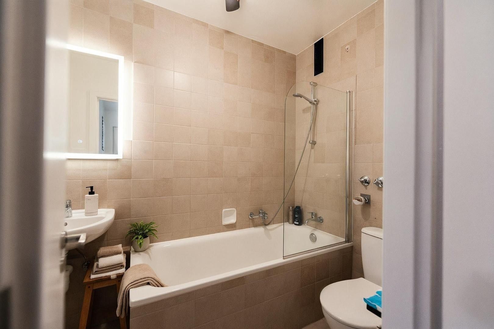 Pronájem byt 3+kk - Im Lerchengrund 17, , Hessen, 82 m² - 5