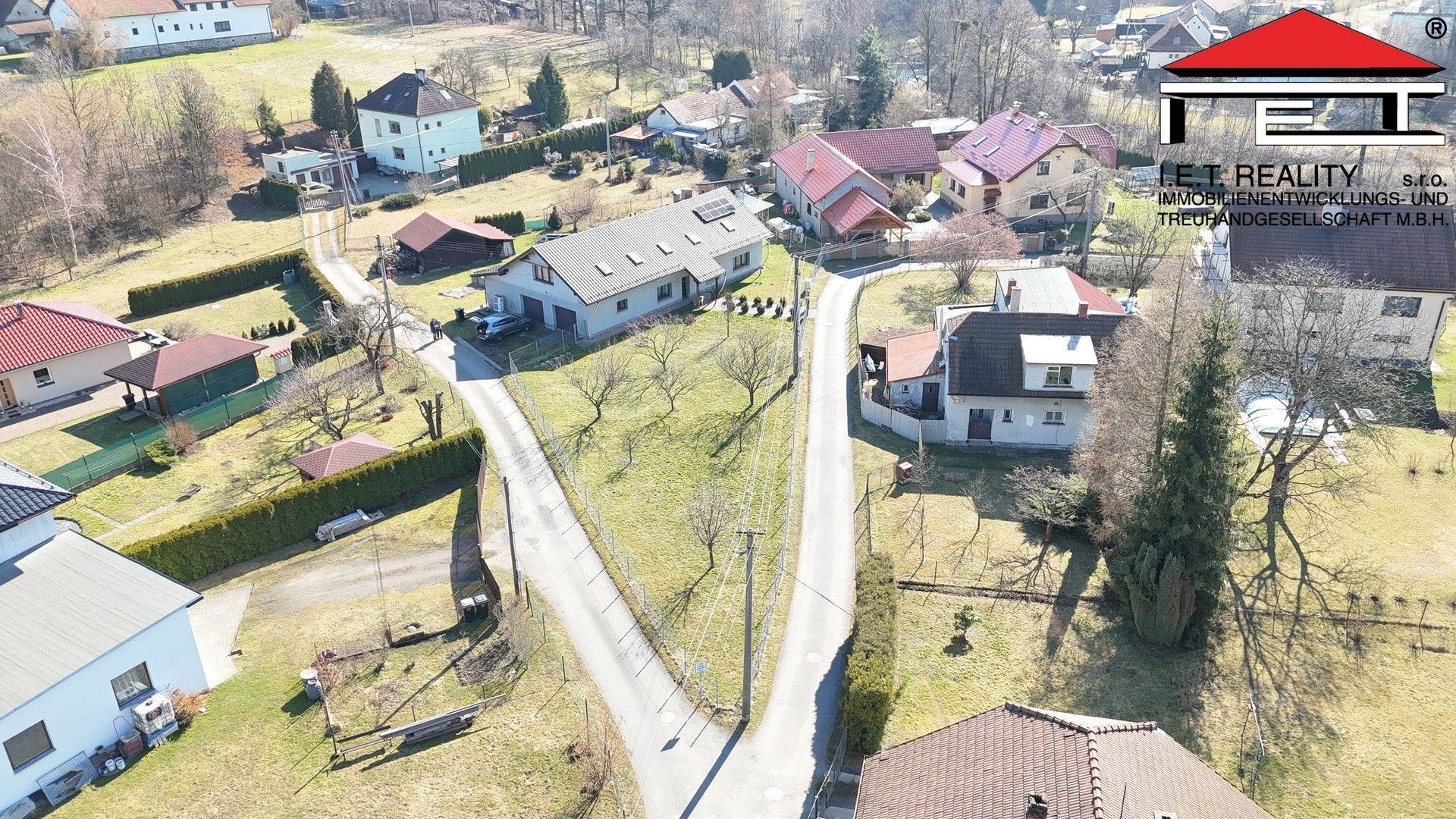 Zahrada · 560 m² · Fryčovice - 4