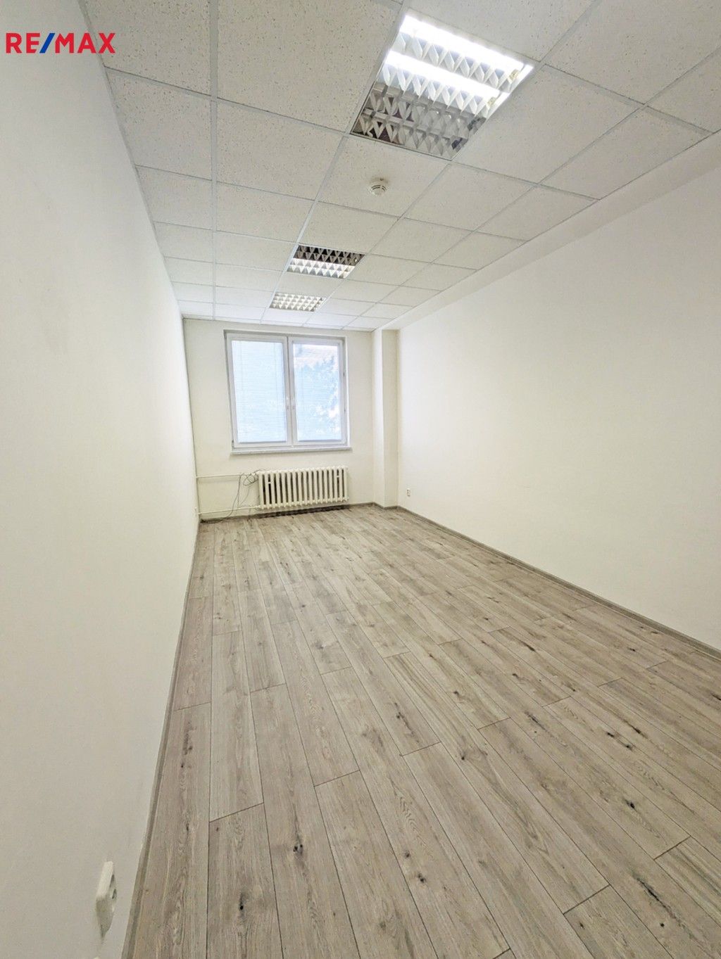 Pronájem kancelář - Lidická, Havířov, 18 m²