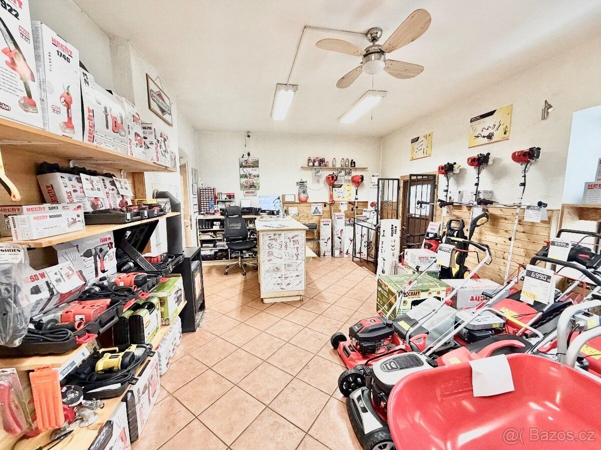 Prodej rodinný dům - Dubí, 417 02