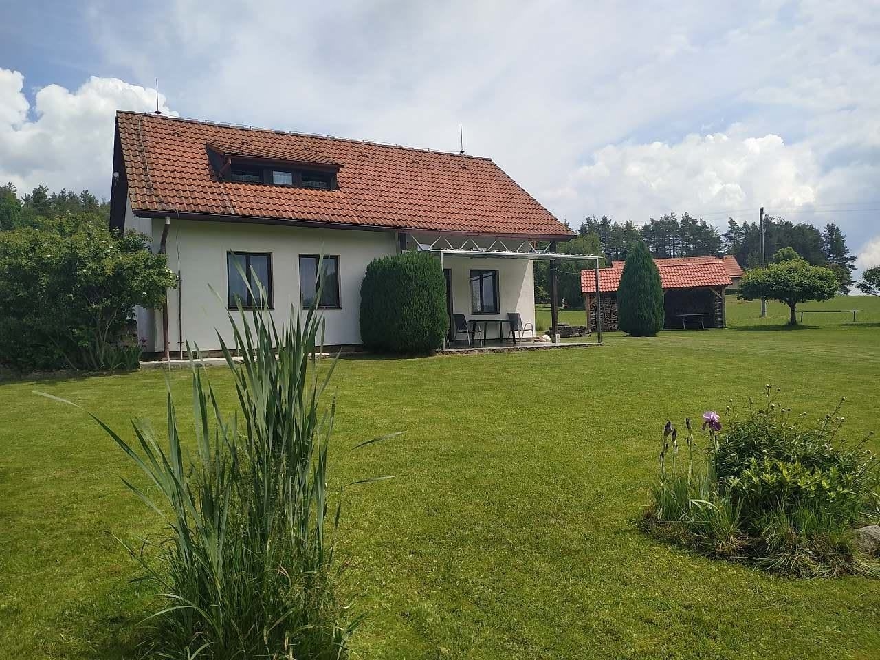 Chaty, Slavče u Trhových Svinů, Jihočeský kraj