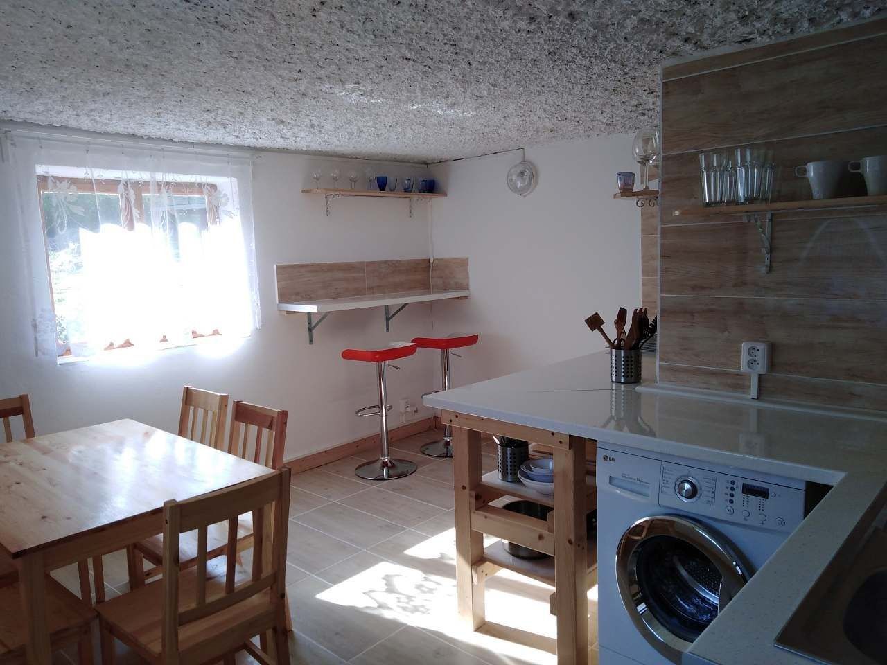 Chaty, Jedovnice, Jihomoravský kraj - 2