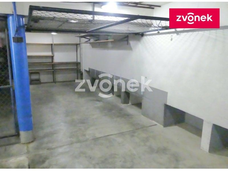 Pronájem garáž - Tyršova, Zlín, 16 m²