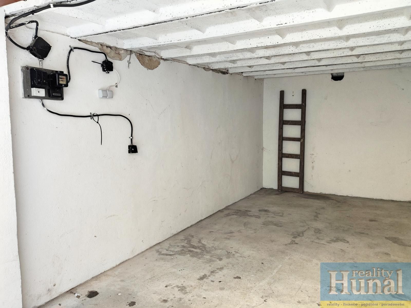 Garáž · 16 m² · Pod Floriánem, Pelhřimov - 3