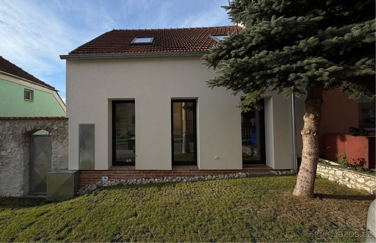 Rodinné domy, Mikulov na Moravě, 692 01