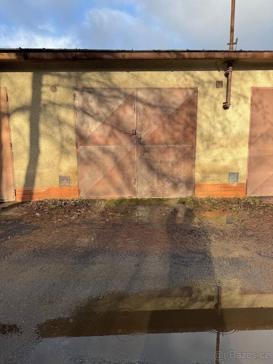 Garáže, Šumperk, 787 01