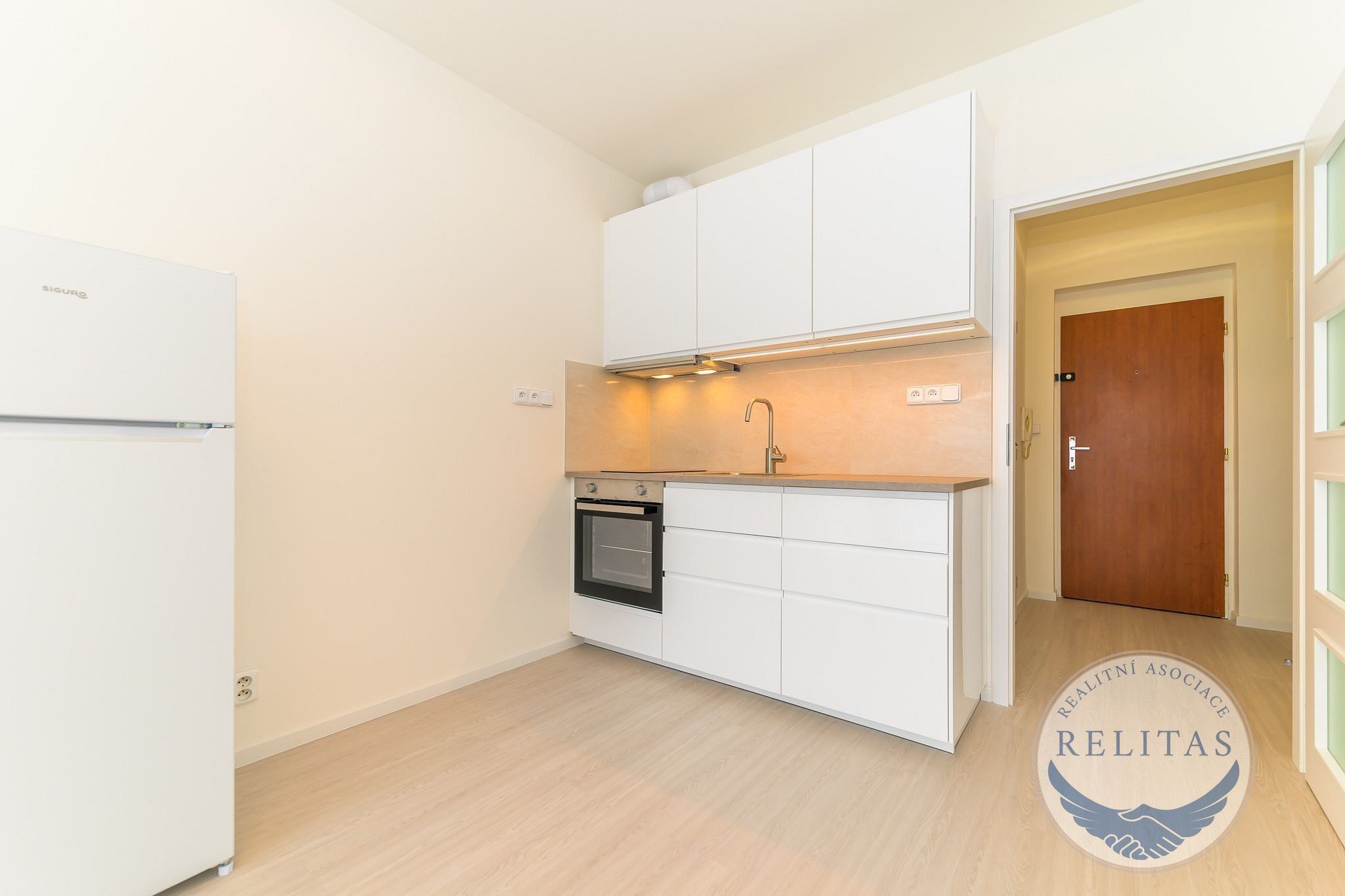 1+kk, Přípotoční, Praha, 26 m²