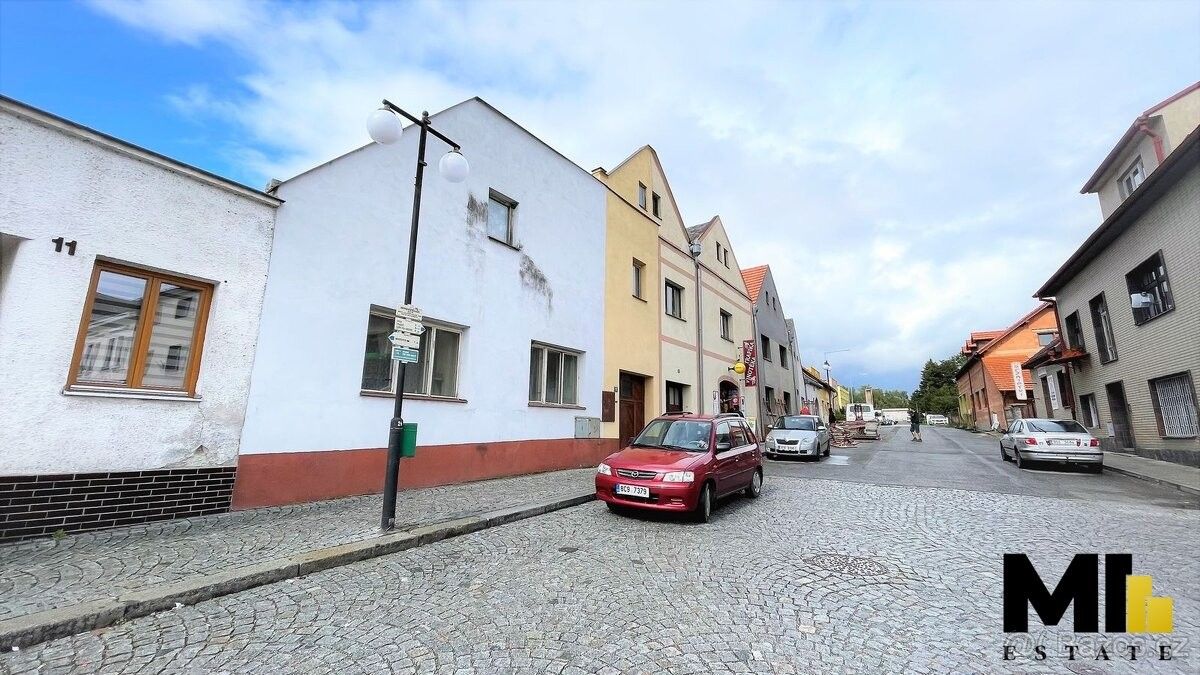 Rodinné domy, Mirovice, 398 06