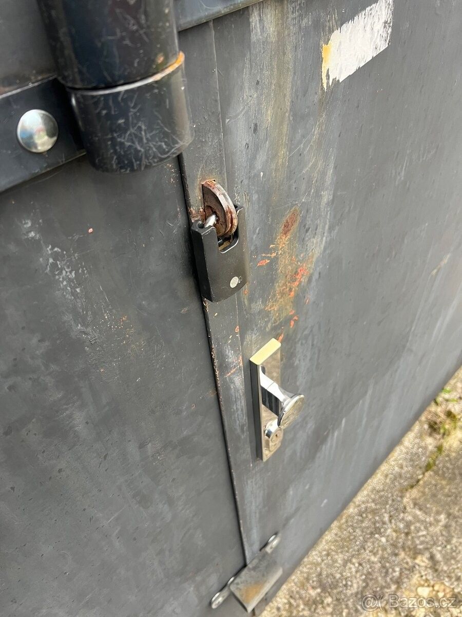 Prodej garáž - Havířov, 736 01