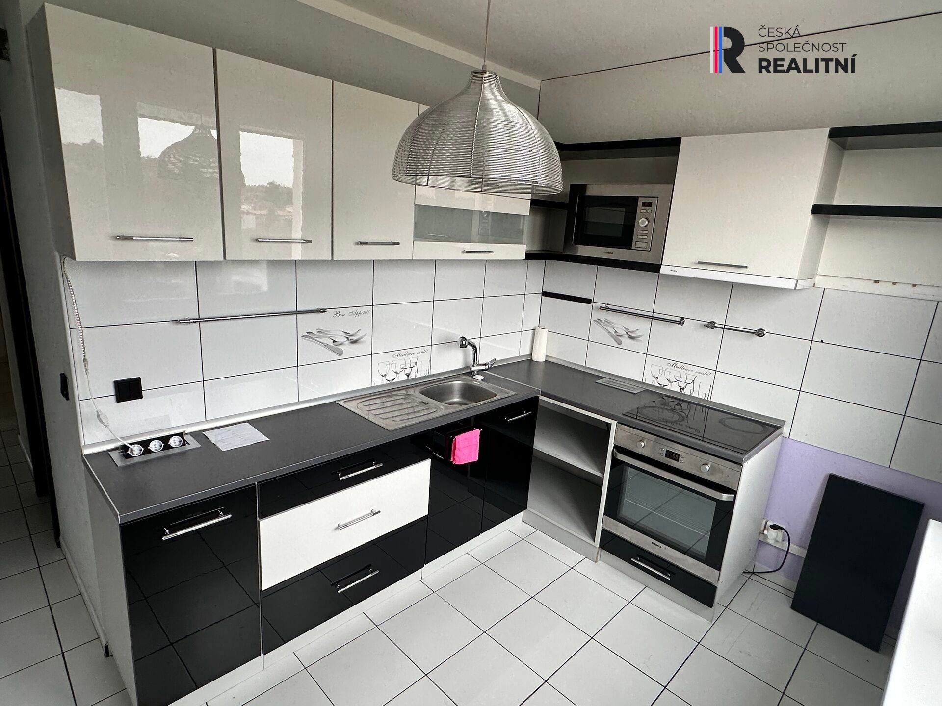 Pronájem byt 3+1 - Sídliště Míru, Podbořany, 68 m²