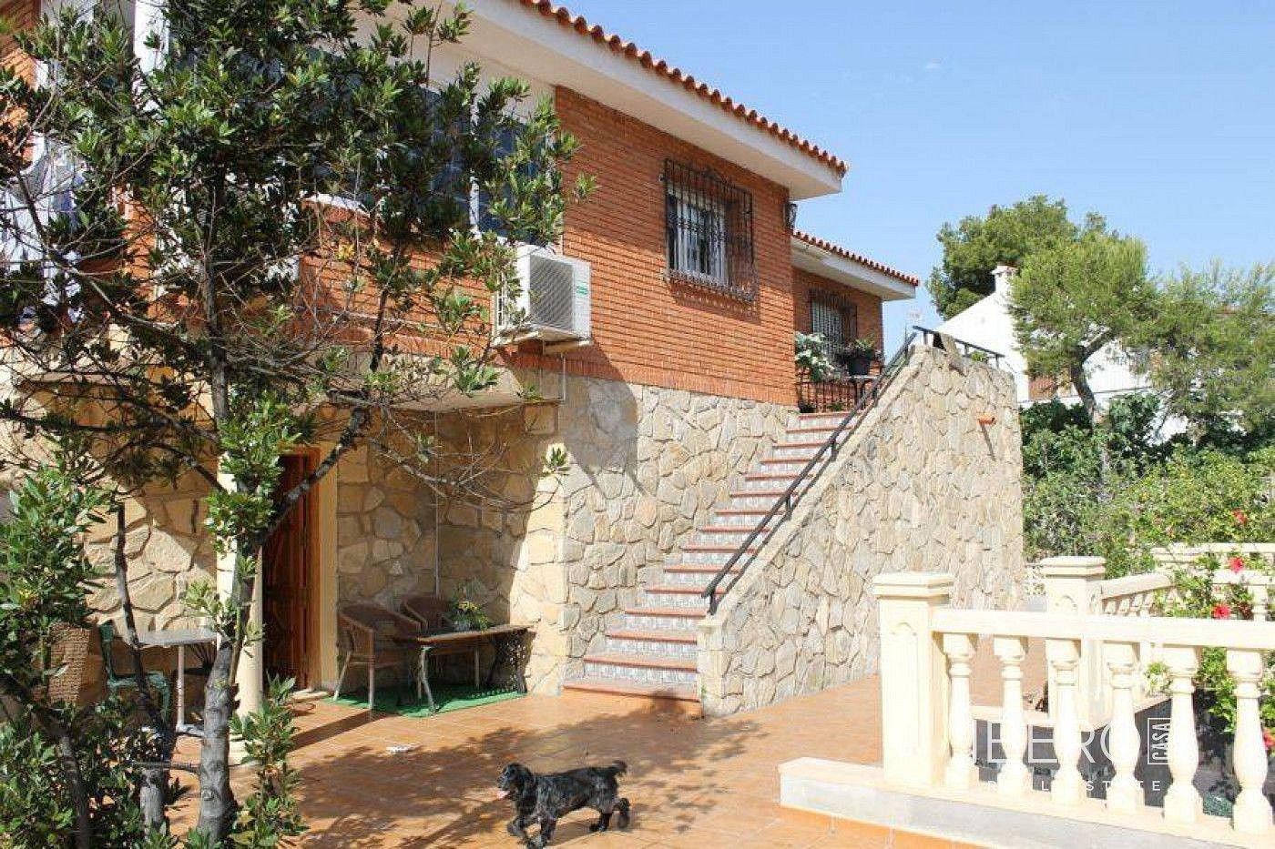Rodinný dům, 430 m²