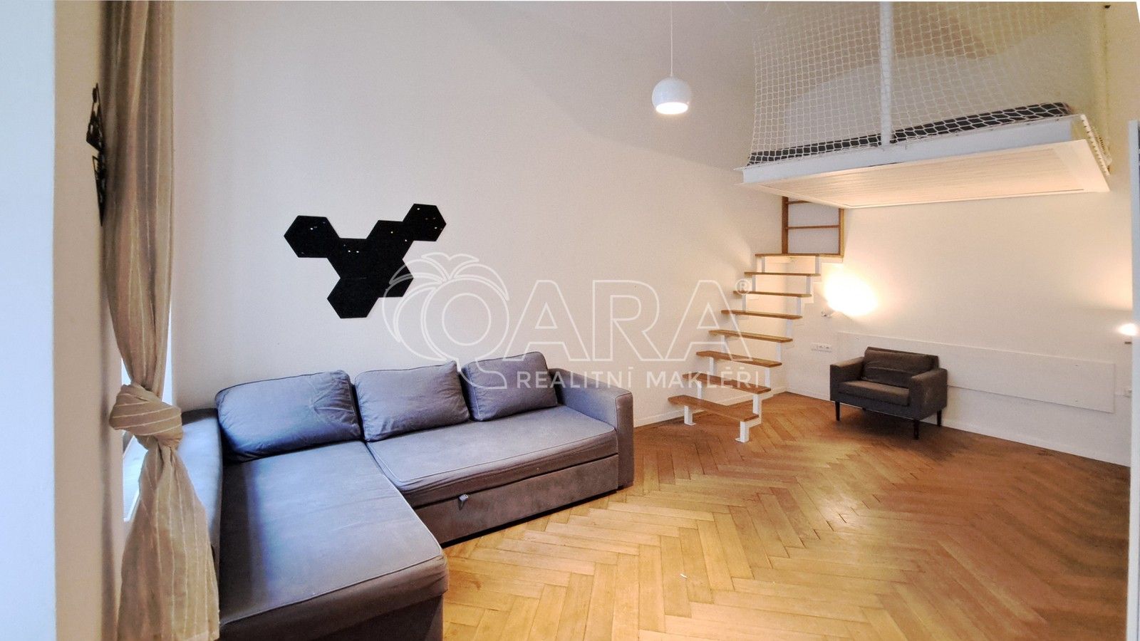 Pronájem byt 2+1 - Hybernská, Praha, 55 m²