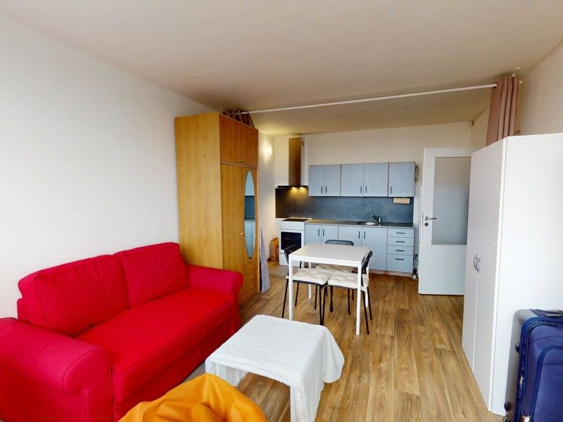 Pronájem byt 2+kk - Olštýnská, Praha, 37 m²