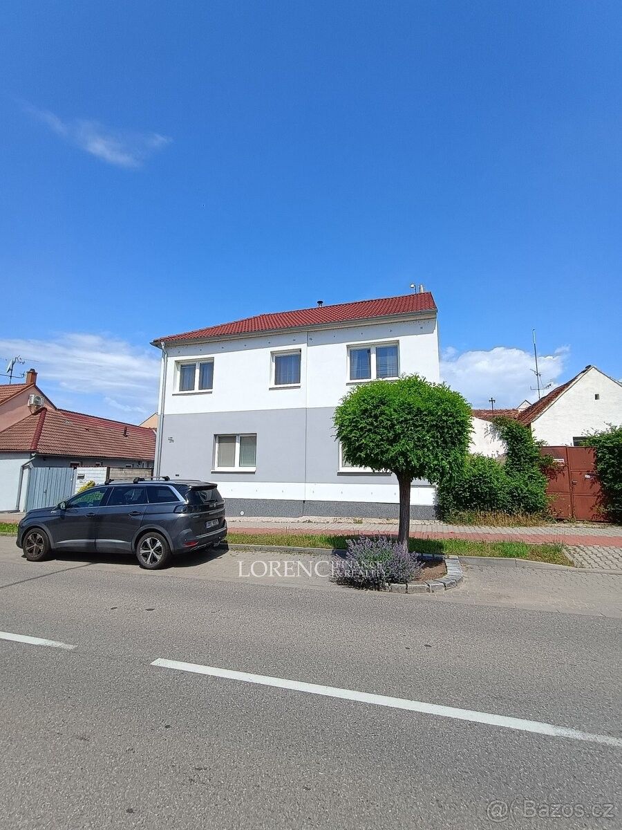 Rodinné domy, Lužice u Hodonína, 696 18